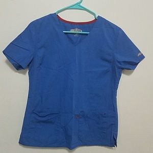 5/$20 💰 Scrub zone scrub top